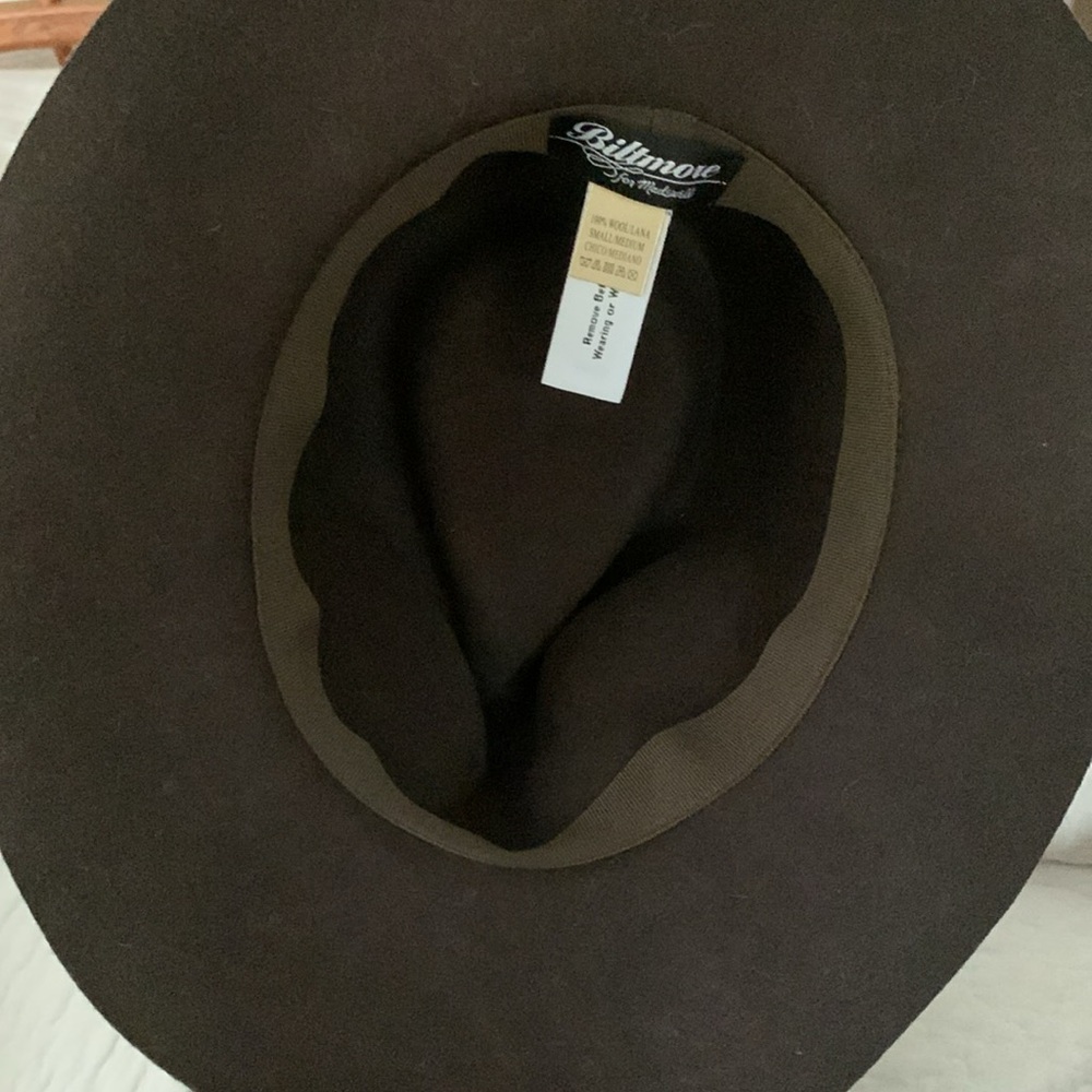 Hat - Picture 5 of 6